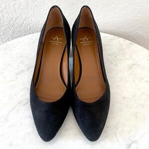 Aquatalia Black Suede Almond Toe Block Heels Size 5 1/2